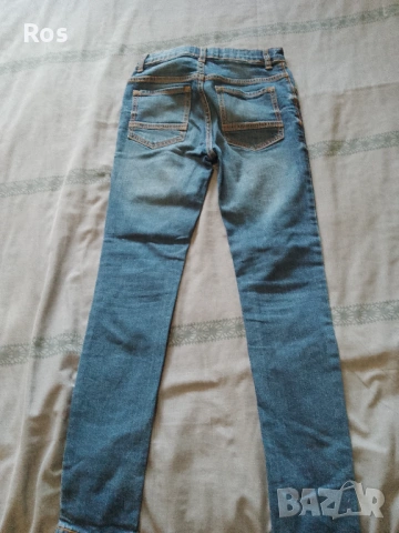 Дънки - размер 10 г., снимка 2 - Детски панталони и дънки - 54090333