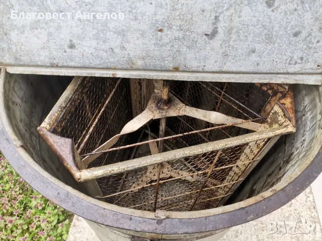 Центрофуга за мед, снимка 12 - За пчели - 49774893