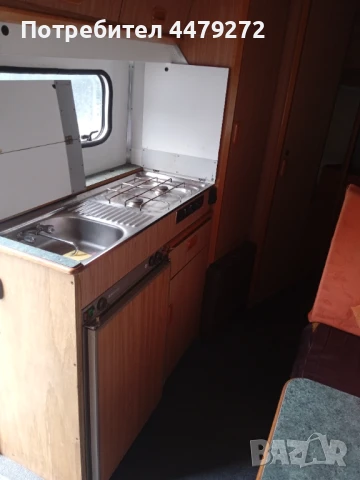 Кемпер под Наем, ЛИМУЗИНА, Коли, Кабрио, Лодка, Пътна помощ, снимка 3 - Rent a car - 49927528