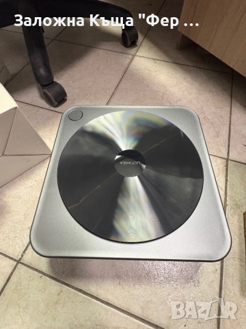 Като нов! 4K Проектор Ultimea apollo p40, снимка 5 - Плейъри, домашно кино, прожектори - 52885773