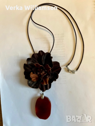 Кафяво колие с голям ахат и кожено цвете модел 90, снимка 2 - Колиета, медальони, синджири - 52515083
