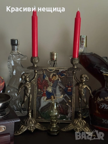 Чифт месингови свещници с ангелчета