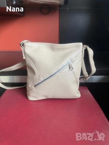 7€ ЗА БРОЙ! Дамски чанти, снимка 15 - Чанти - 54130536