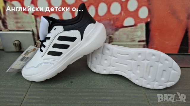 Антлийски детски оригинални полукецове/маратонки Adidas, снимка 4 - Детски маратонки - 54290818