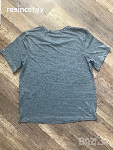 Сива тениска Nike, снимка 3 - Тениски - 42624483