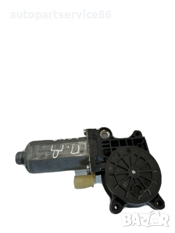 Мотор за стъклоповдигач на предна дясна врата за Land Rover Range Rover 3.0D (2006) 0130821953 Bosch