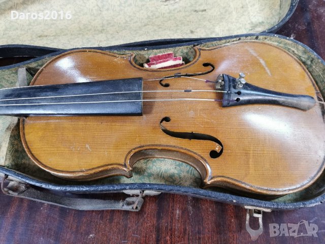 Стара цигулка Кремона 3/4, снимка 2 - Струнни инструменти - 38260839