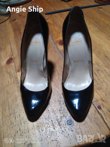 louboutin обувки със ток, снимка 1 - Дамски обувки на ток - 42643189