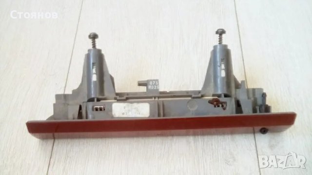 Продавам заден трети стоп за Опел Астра 2007г., снимка 3 - Части - 46878065