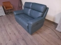 Синьо - зелен кожен диван двойка с ел релакс механизъм La-z-boy, снимка 3