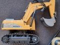 3 бр. радио управляеми играчки, багер, танк, кола , снимка 2