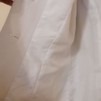 Ново бяло вталено сако, М, снимка 2 - Сака - 40486328