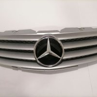 Предна решетка за Mercedes SL R230, снимка 1 - Части - 40610662