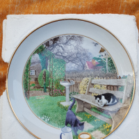 Порцелан HUMMEL чиния, снимка 1 - Антикварни и старинни предмети - 44673814