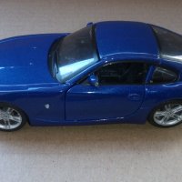 Bburago BMW Z4 M Coupe 1:32 metallic blue, снимка 2 - Колекции - 36957651