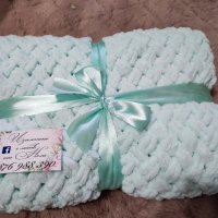 Ръчно плетиво бебешка пелена одеалце Ализе Пуфи , снимка 1 - Декорация за дома - 44380015