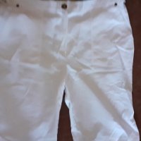 къси панталони 2 броя зелени и бели, снимка 4 - Къси панталони и бермуди - 22458337