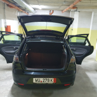 Seat Ibiza 1.4i Facelift, снимка 8 - Автомобили и джипове - 44685220