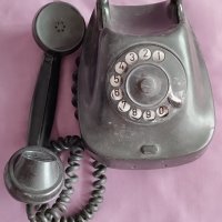 ретро бакелитов телефон, снимка 3 - Антикварни и старинни предмети - 42301577