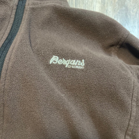 Горнище bergans of norway — размер М, снимка 2 - Спортни дрехи, екипи - 44693232