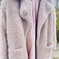 Дамско палто, снимка 1 - Палта, манта - 44400510