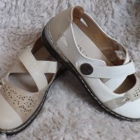 Обувки, бели, бежови,  код 664/ББ2/34, снимка 2 - Дамски ежедневни обувки - 37643230