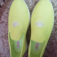 Нови дамски пролетни обувки, снимка 4 - Дамски ежедневни обувки - 32075133