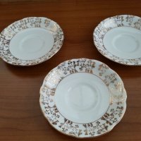 Английски порцелан чинии, снимка 1 - Антикварни и старинни предмети - 33961638