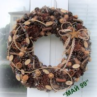 Коледен венец от природни материали, снимка 1 - Коледни подаръци - 37681046