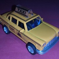 New York City Classic Taxi Cab - Мащаб 1:36, снимка 6 - Колекции - 39890252