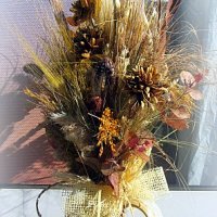 Сухи и екзотични цветя в керамична ваза, снимка 1 - Декорация за дома - 40556716