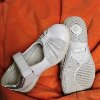 Детски обувки Primigi 25, снимка 3 - Детски обувки - 32132430