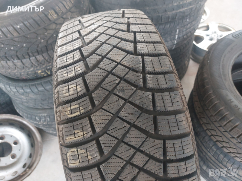 1 бр.зимна гума Pirelli 205 60 16 , снимка 1