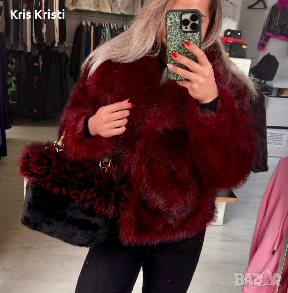Червено пухкаво яке, снимка 1