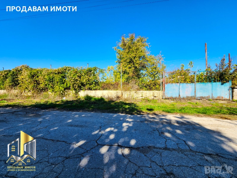 Продавам парцел 1300кв.м., с. Царевци, снимка 1