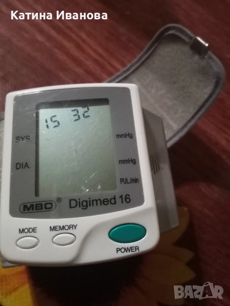 Продавам апарат за кръвно за китка. , снимка 1