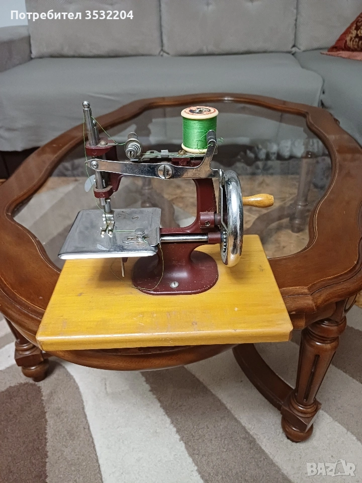 Колекционерска шевна машина, снимка 1