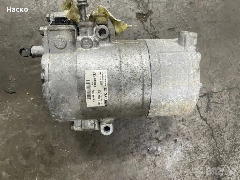 Електрически компресор за климатик Mercedes Benz W205 C300h A0008301901, снимка 1