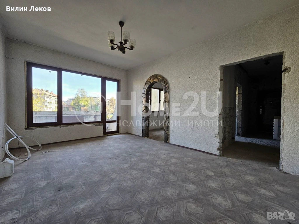 Тристаен апартамент! Асеновград! Подготвен за ремонт!, снимка 1