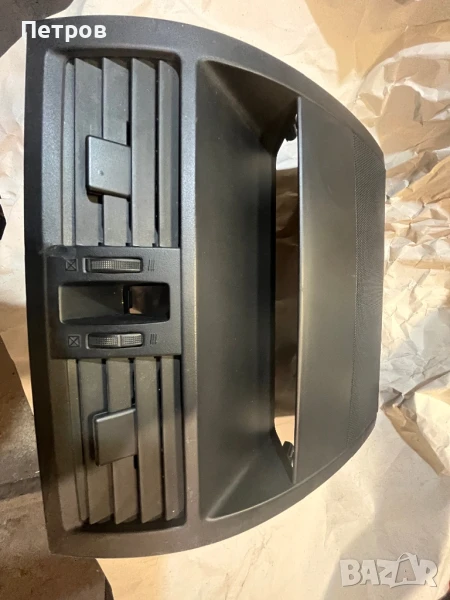 Продавам Централна конзола с духалките за Мазда 6 GH, снимка 1