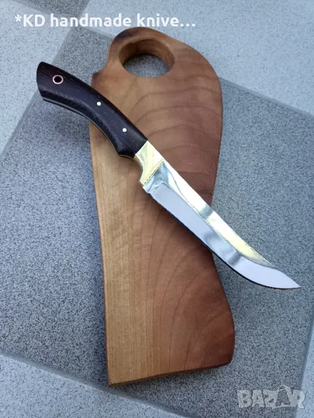 Мезеджийски нож в комплект с орехова дъска от марка KD handmade knives ловни ножове, снимка 1