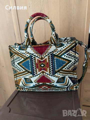 Дамска чанта Zara, снимка 4 - Чанти - 52166404