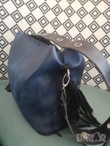 Дамска чанта , снимка 2 - Чанти - 47875591