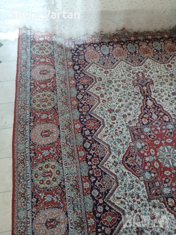 Персийски килим, снимка 2 - Килими - 52323988