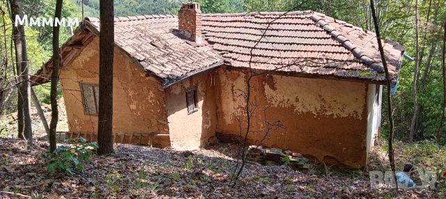 Продавам къща в с Лесковдол 