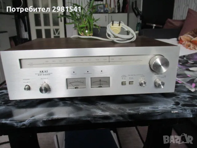 AKAI at 2400 тунер