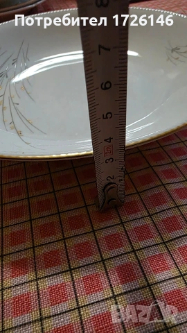 Порцеланова чиния със златен кант Hackefors Porslin Sweden., снимка 5 - Чинии - 54044167