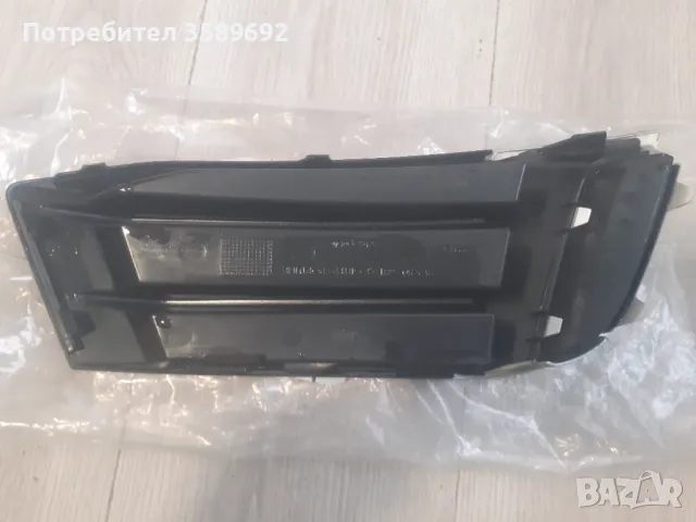 Решетка в бронята долу в ляво за Ауди А3 2016-2020, снимка 2 - Части - 48526880