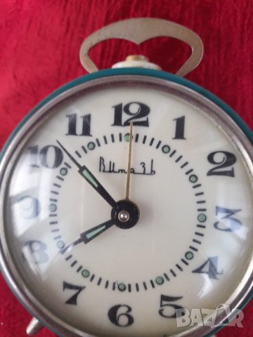 Стар Руски будилник-Витяз, снимка 2 - Антикварни и старинни предмети - 36953001