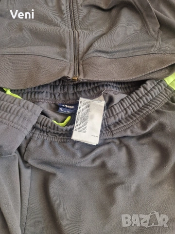 Запазен Nike , снимка 2 - Спортни дрехи, екипи - 54318670